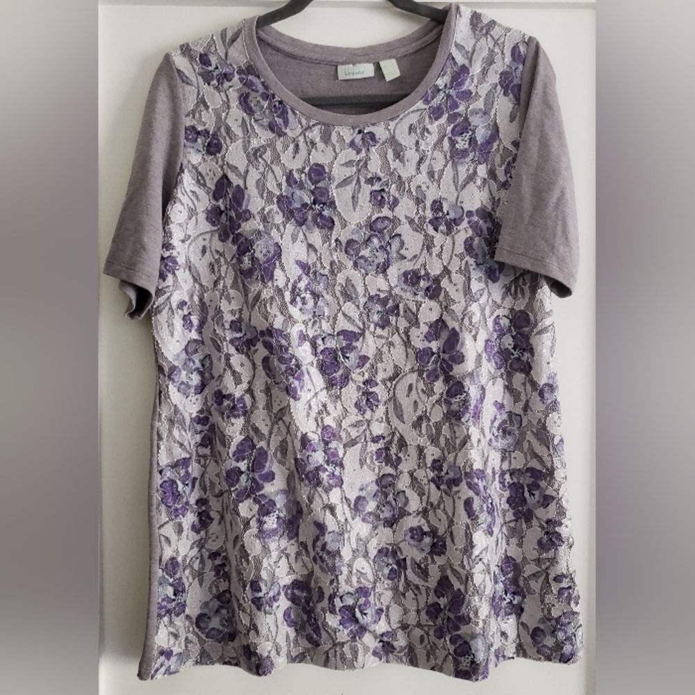 Logo Lounge Top, Size M, never used, Lavender